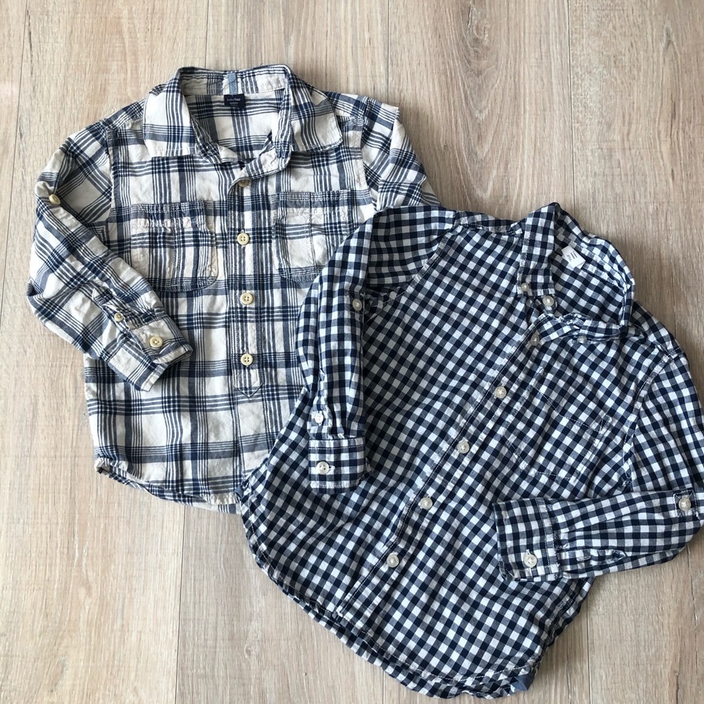 Gap Button Down Shirts